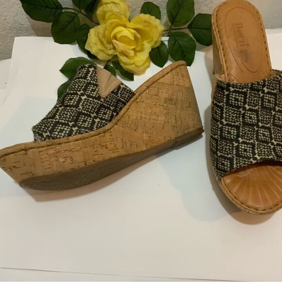 BORN Women's Brown Leather Wedge Summer Sandals size 11/43 - Picture 8 of 9